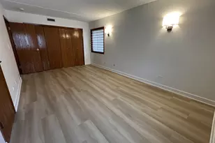 2416 W Foster Ave, Chicago, IL 60625 - Photo 12
