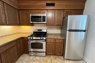 2416 W Foster Ave, Chicago, IL 60625 - Photo 10