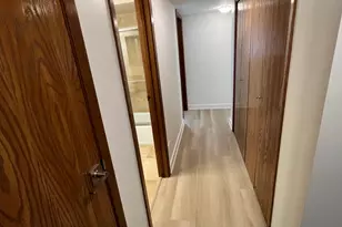2416 W Foster Ave, Chicago, IL 60625 - Photo 34