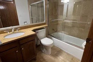 2416 W Foster Ave, Chicago, IL 60625 - Photo 30