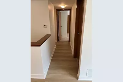 2416 W Foster Avenue #1N, Chicago, IL 60625 - Photo 6