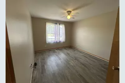 53 Sunrise Court, Steger, IL 60475 - Photo 8