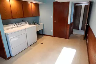 8101 Braeburn Ln, Orland Park, IL 60462 - Photo 26
