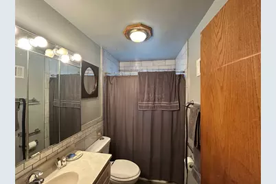 1200 S 10th Street, Pekin, IL 61554 - Photo 8