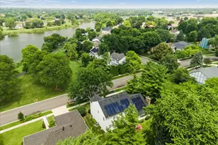 1056 Fox Valley Dr, Aurora, IL 60504 - Photo 24