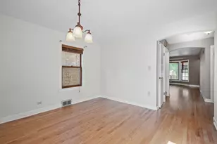 4953 N Meade Ave, Chicago, IL 60630 - Photo 10