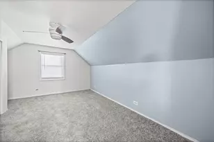 4953 N Meade Ave, Chicago, IL 60630 - Photo 16
