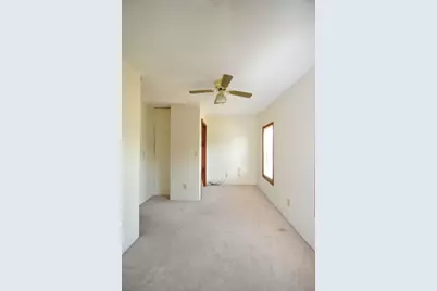 512 E Bronson Street, Streator, IL 61364 - Photo 12
