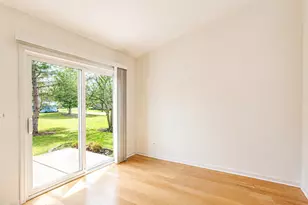 1217 N Village Dr, Round Lake Beach, IL 60073 - Photo 18