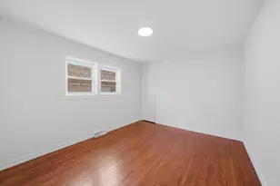 7205 S Lawndale Ave, Chicago, IL 60629 - Photo 8