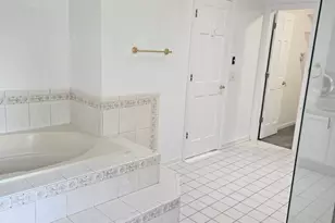 221 Windsor Dr, Bartlett, IL 60103 - Photo 14