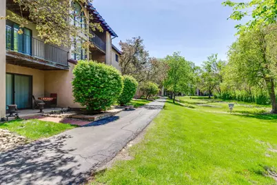 21W581 North Avenue #5, Lombard, IL 60148 - Photo 16