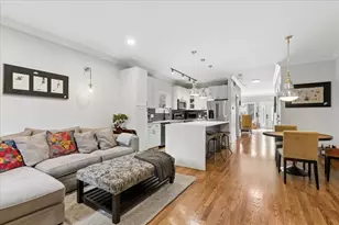 712 N Throop St, Chicago, IL 60642 - Photo 6