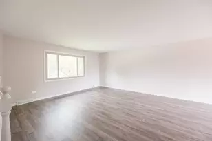 14916 Hopkins Ct, Orland Park, IL 60462 - Photo 2