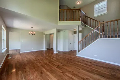 527 Northgate Circle, Oswego, IL 60543 - Photo 6