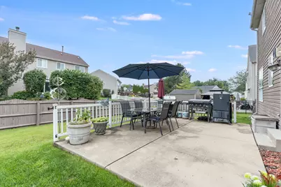 6006 Breezeland Court, Carpentersville, IL 60110 - Photo 30