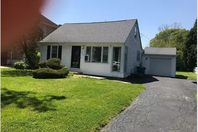 726 N Emroy Avenue, Elmhurst, IL 60126 - Photo 1