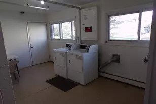 8860 N Western Ave, Des Plaines, IL 60016 - Photo 26
