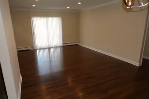 8860 N Western Ave, Des Plaines, IL 60016 - Photo 14