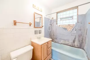 2141 Spruce Rd, Homewood, IL 60430 - Photo 8