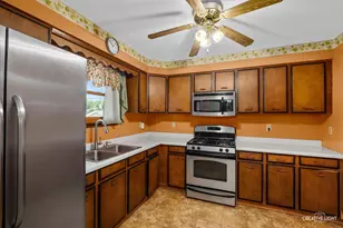 14640 S 135th Ave, Lockport, IL 60441 - Photo 6