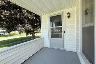 211 E 4th Ave, Woodhull, IL 61490 - Photo 4