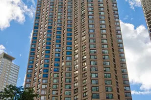 401 E Ontario St, Chicago, IL 60611 - Photo 1