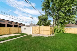 3310 Highland Ave, Berwyn, IL 60402 - Photo 24
