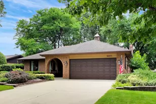 16W671 Fern St, Willowbrook, IL 60527 - Photo 38