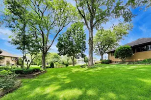 16W671 Fern St, Willowbrook, IL 60527 - Photo 36