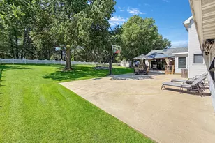 3005 Countryside Ln, Freeport, IL 61032 - Photo 60