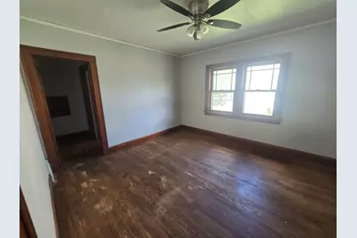 1721 S 5th Street, Rockford, IL 61104 - Photo 6