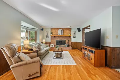 1628 Trent Avenue, Naperville, IL 60563 - Photo 12