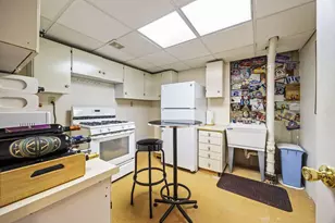 1628 Trent Ave, Naperville, IL 60563 - Photo 30