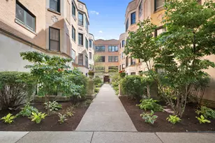 1215 W Granville Ave, Chicago, IL 60660 - Photo 1