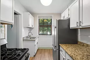 1215 W Granville Ave, Chicago, IL 60660 - Photo 12