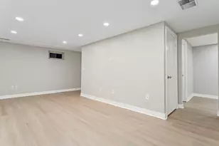5521 Pebblebeach Dr, Hanover Park, IL 60133 - Photo 18