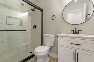 5521 Pebblebeach Dr, Hanover Park, IL 60133 - Photo 24
