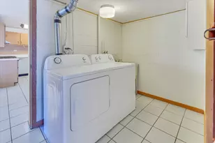 1434 Millbrook Ct, Schaumburg, IL 60193 - Photo 20