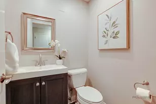 232 Stanton Ct W, Buffalo Grove, IL 60089 - Photo 10