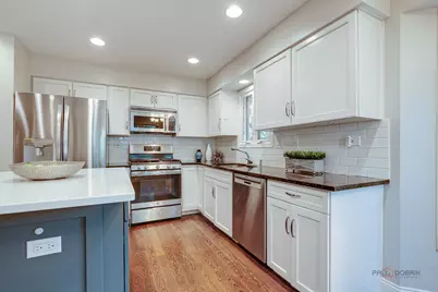 232 Stanton Court W, Buffalo Grove, IL 60089 - Photo 14