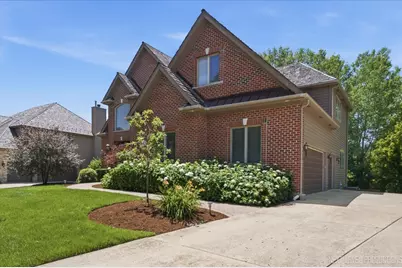 632 Waters Edge Drive, South Elgin, IL 60177 - Photo 2