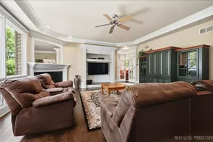 632 Waters Edge Dr, South Elgin, IL 60177 - Photo 16