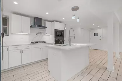 2203 W Giddings Street #G, Chicago, IL 60625 - Photo 2
