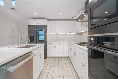 2203 W Giddings Street #G, Chicago, IL 60625 - Photo 4