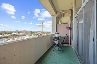 [Address not provided], Chicago, IL 60610 - Photo 12