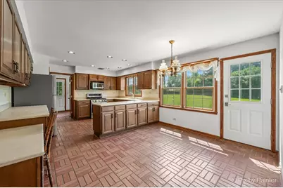 22W251 Sunset Terrace, Medinah, IL 60157 - Photo 14
