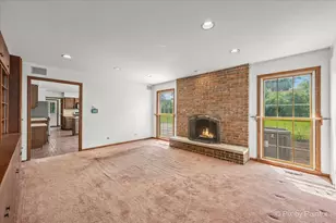 22W251 Sunset Terrace, Medinah, IL 60157 - Photo 10