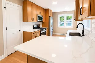 307 N Fairview Ave N, Mount Prospect, IL 60056 - Photo 10