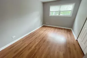 195 Thomas Ct, Bartlett, IL 60103 - Photo 10